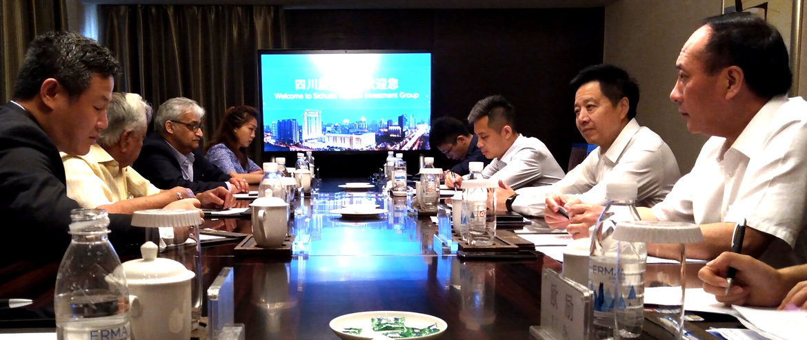 集团党委副书记、副董事长、总经理杨川会见印度靛蓝集团执行董事卡皮尔·巴蒂亚先生一行