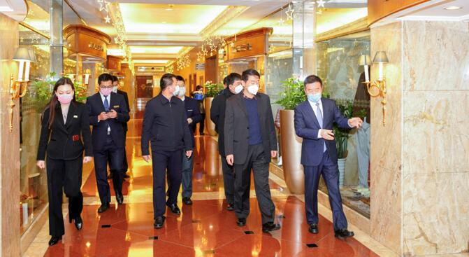 集团党委书记、董事长任丁一行 赴锦江宾馆督导检查疫情防控工作