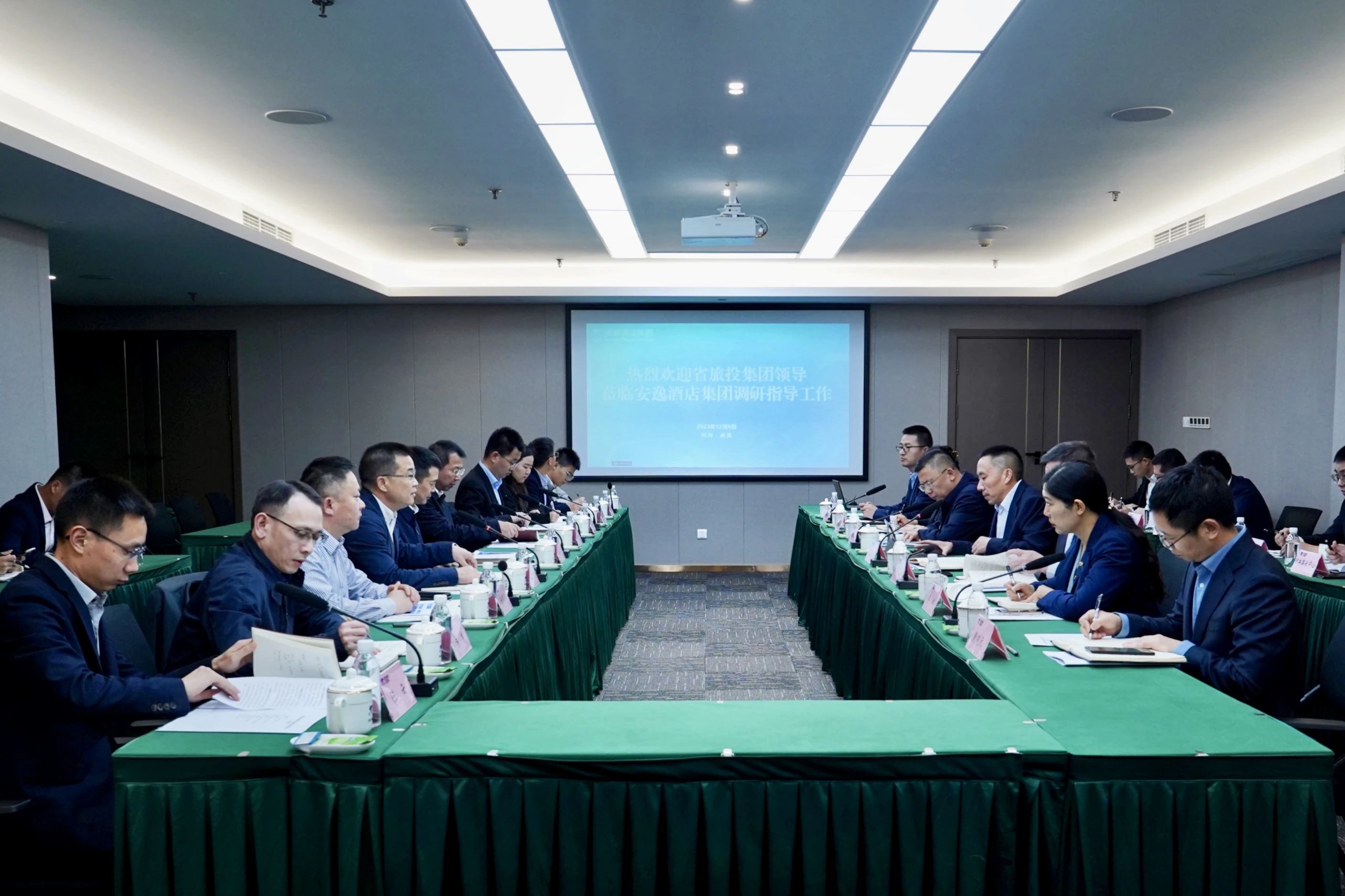 省尊龙凯时集团党委书记、董事长游勇率队赴二级子公司调研