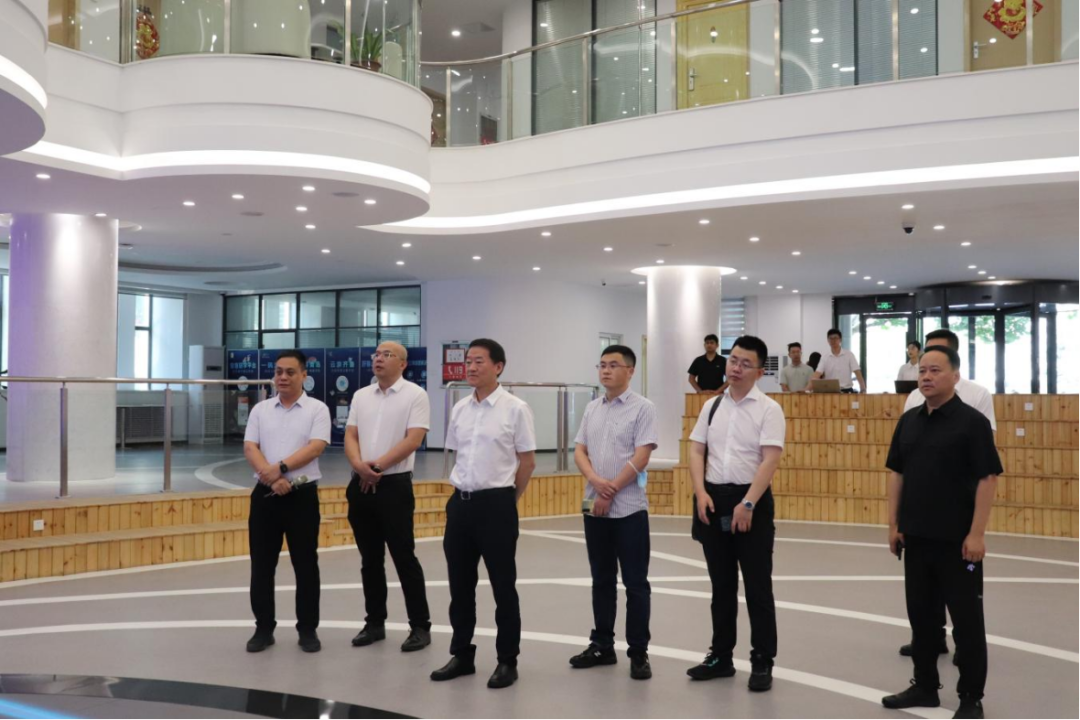 省尊龙凯时集团：“四个导向” 推动调查研究提质增效